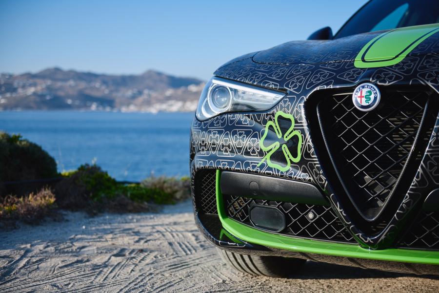 Детали экстерьера Alfa Romeo Stelvio Quadrifoglio Gumball 3000 (949) 2019 года  (фото 2 из 27)